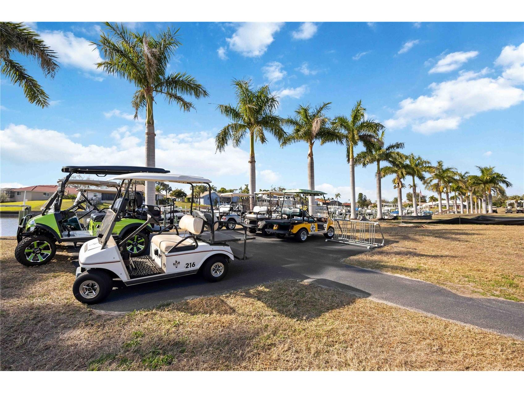 16 S Granada Plaza Englewood FL 34223 A4693291 image66