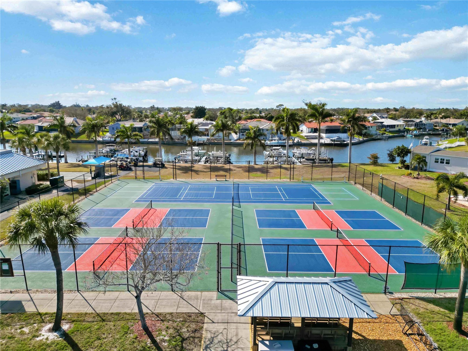 16 S Granada Plaza Englewood FL 34223 A4693291 image68