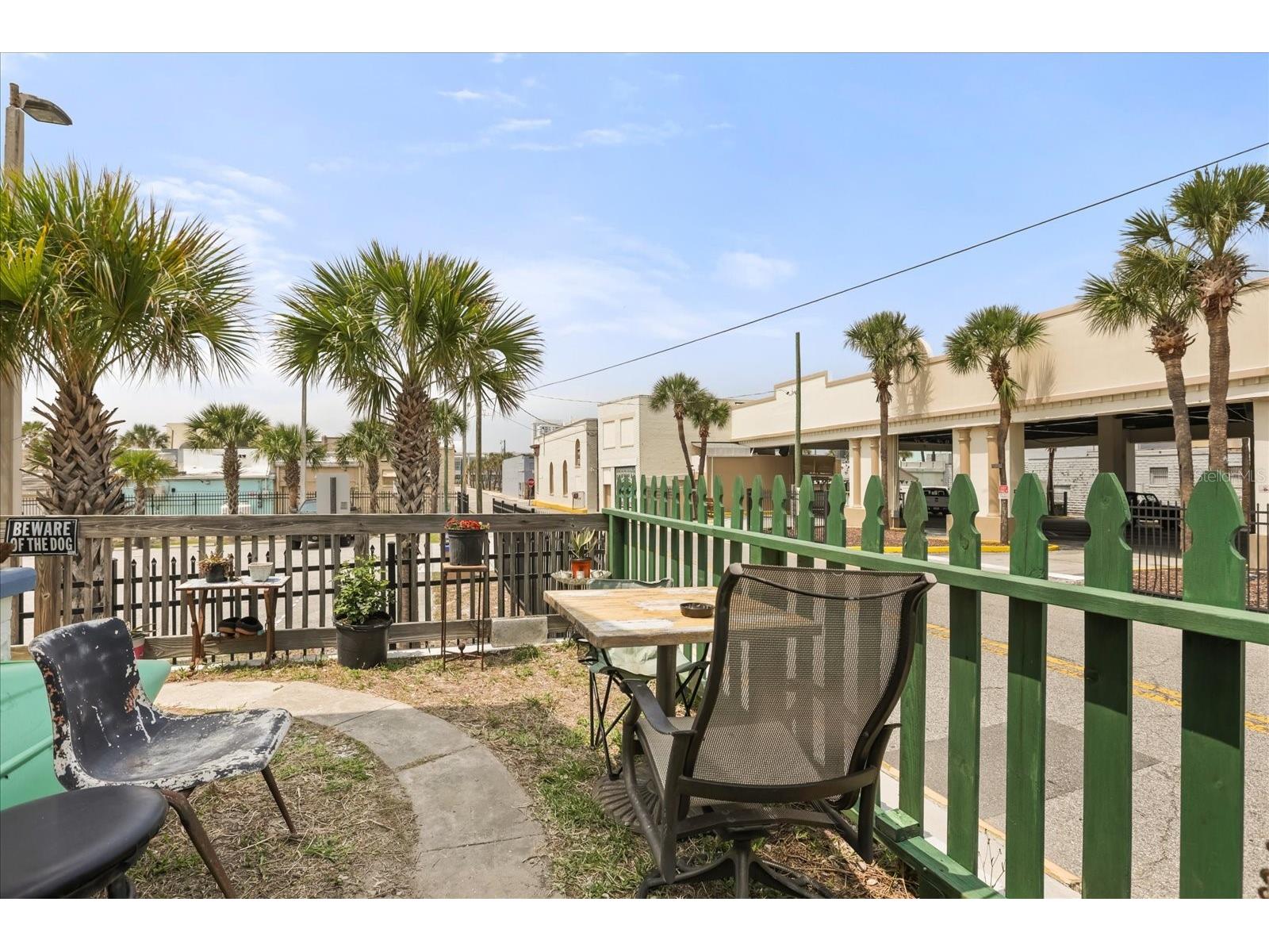 16 S Grandview Ave Daytona Beach FL 32118 O6407163 image45