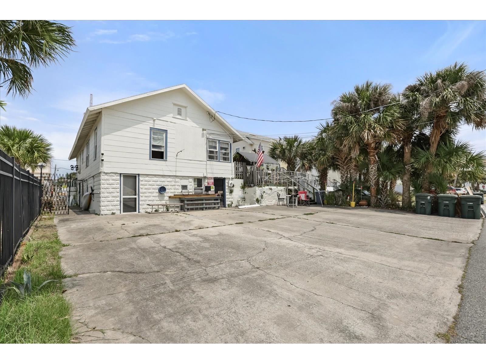 16 S Grandview Ave Daytona Beach FL 32118 O6407163 image48