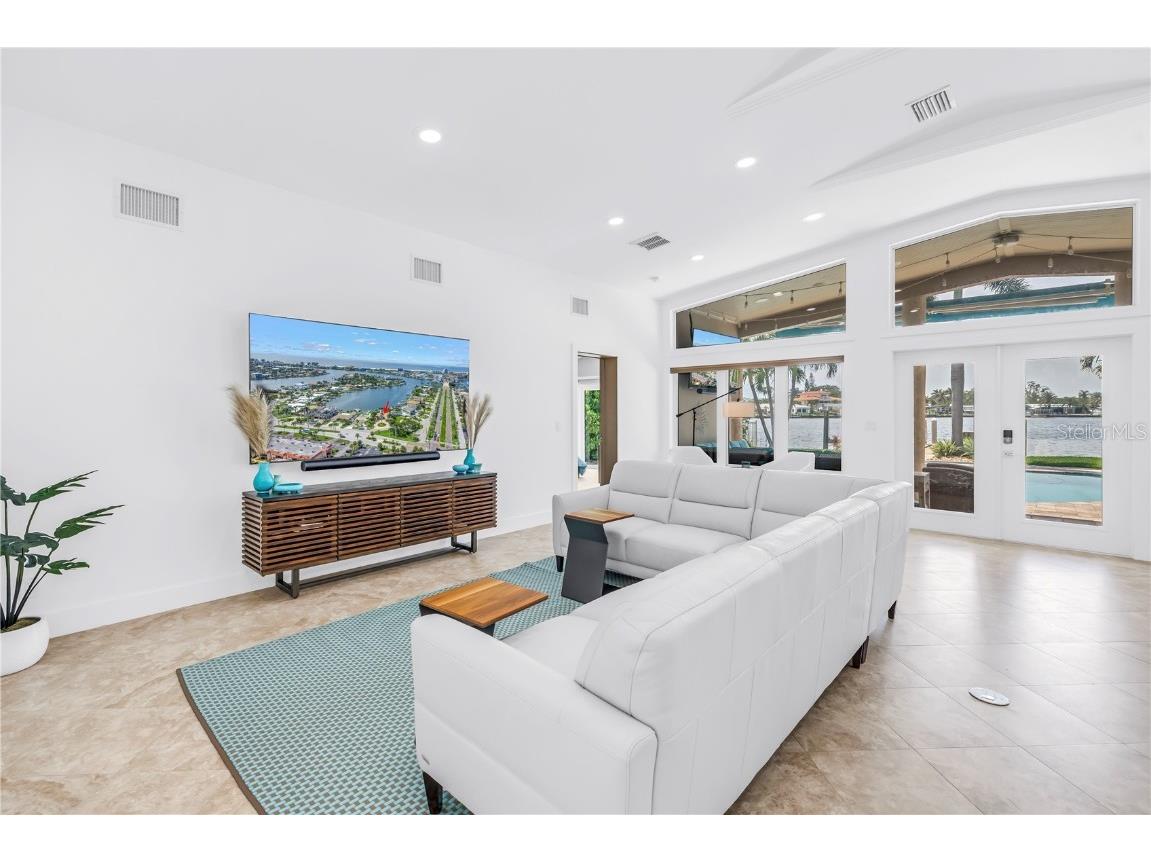 16 Treasure Lane Treasure Island FL 33706 TB8426022 image13