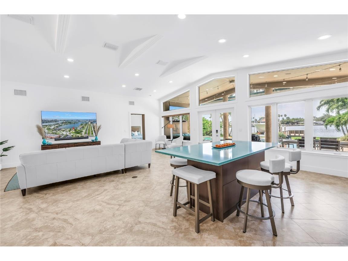 16 Treasure Lane Treasure Island FL 33706 TB8426022 image15