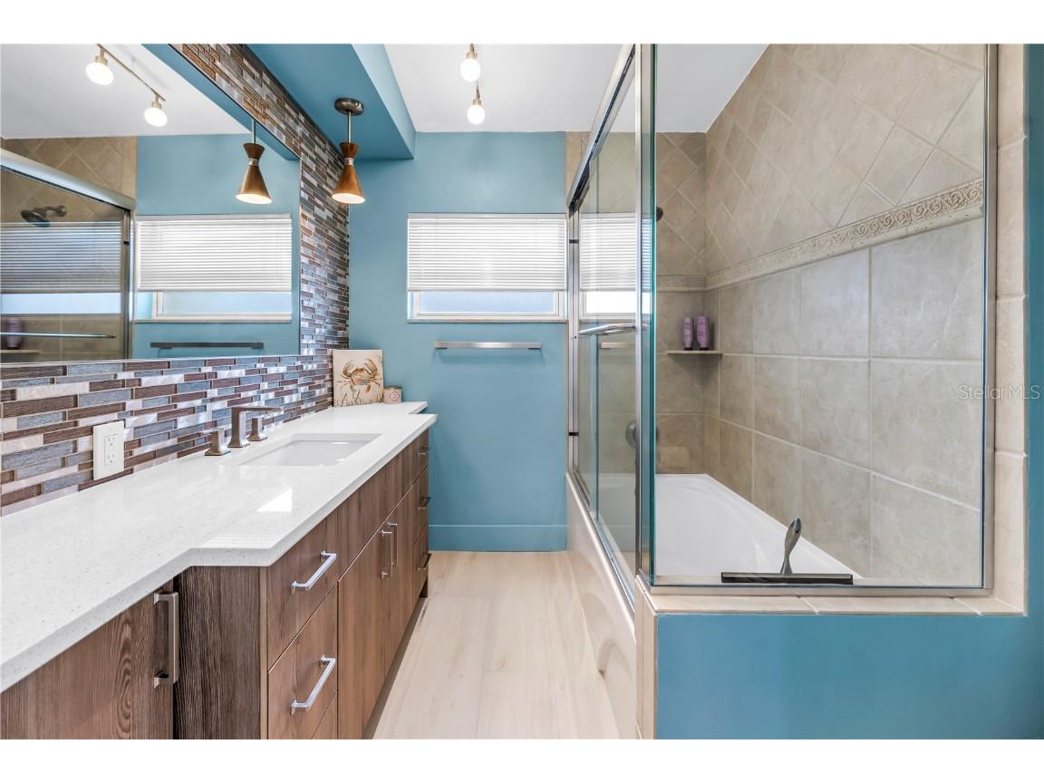 16 Treasure Lane Treasure Island FL 33706 TB8426022 image40