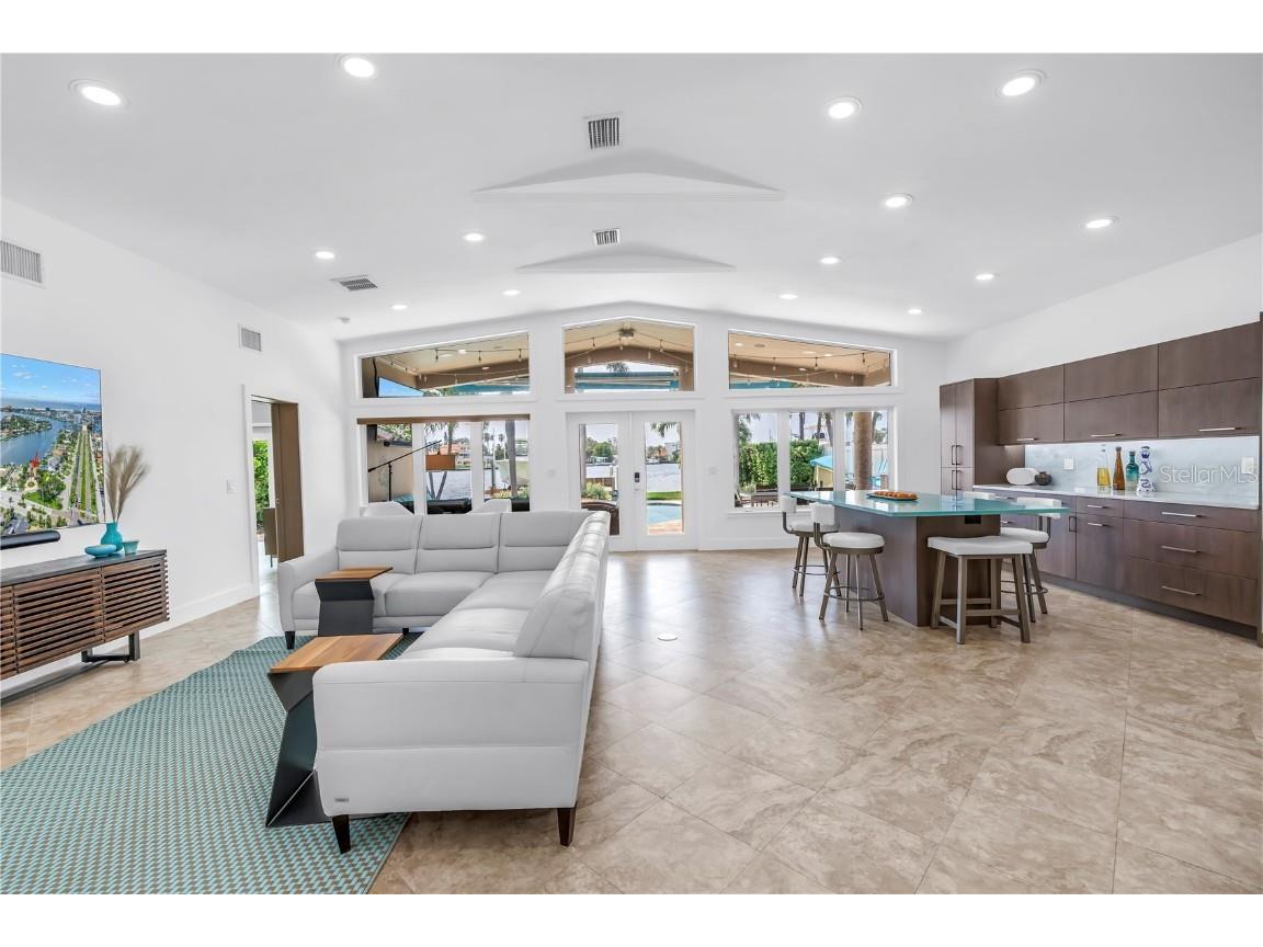 16 Treasure Lane Treasure Island FL 33706 TB8426022 image9