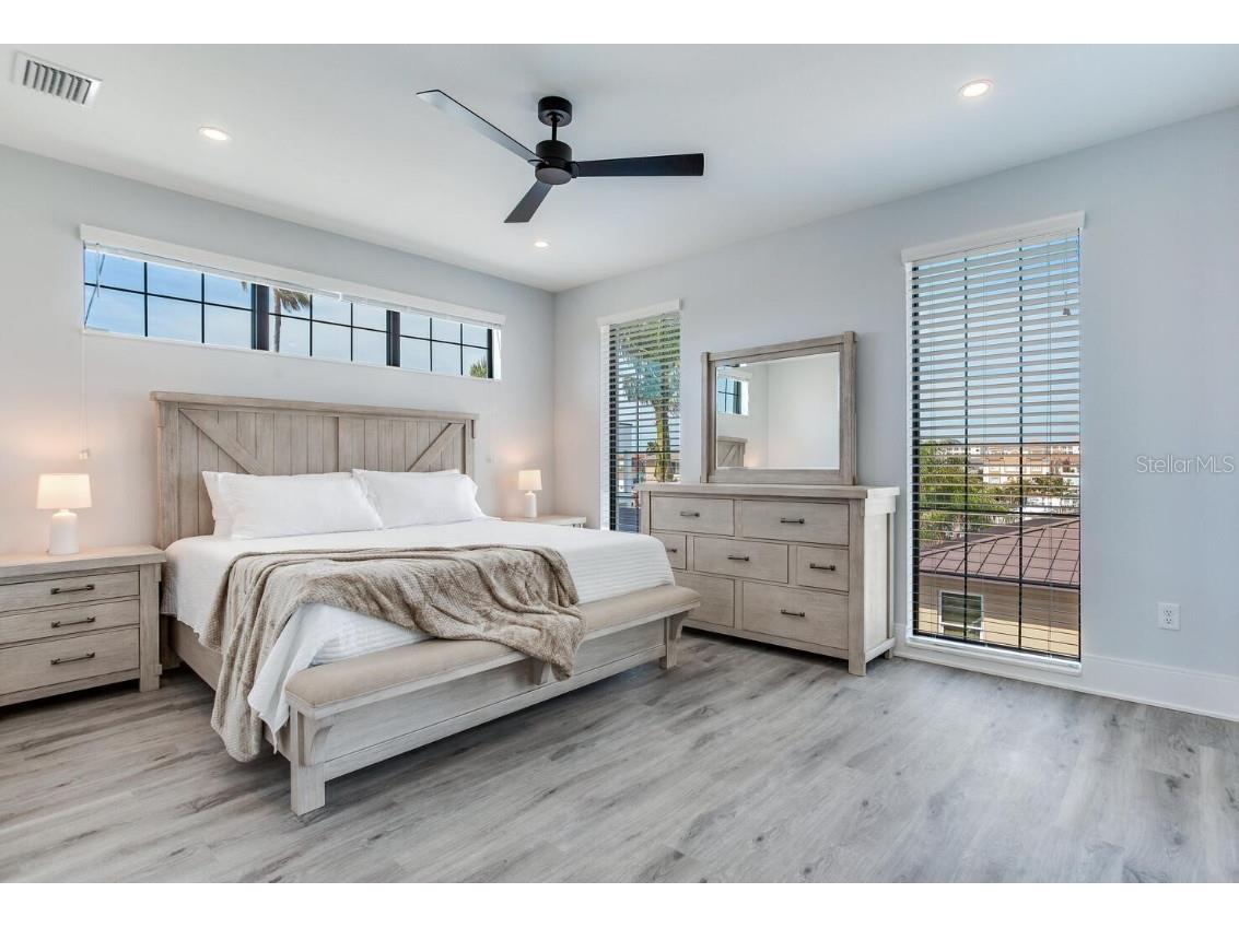 160 174th Terrace Drive E #B Redington Shores FL 33708 - BOCA CIEGA BAY TB8341207 image34