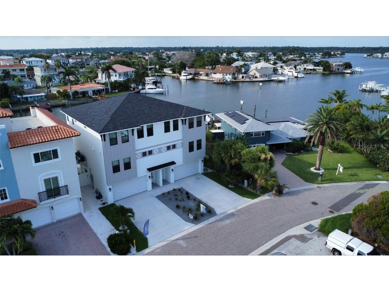 160 174th Terrace Drive E #B Redington Shores FL 33708 - BOCA CIEGA BAY TB8341207 image48
