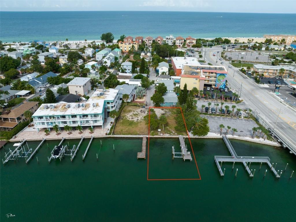 160 95 Avenue Treasure Island FL 33706 - BLIND PASS U8189898 image1