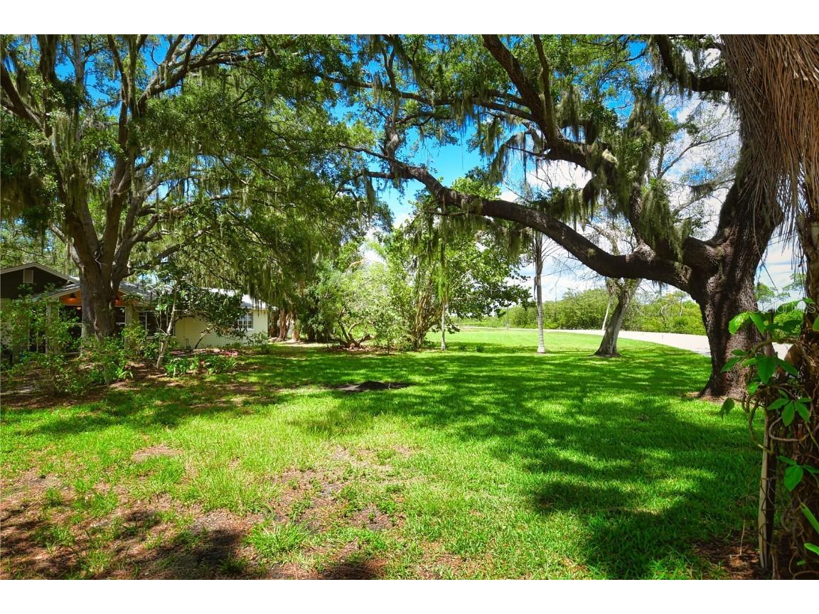 160 Bayshore Drive Terra Ceia FL 34250 - TERRA CEIA BAY TB8328278 image9