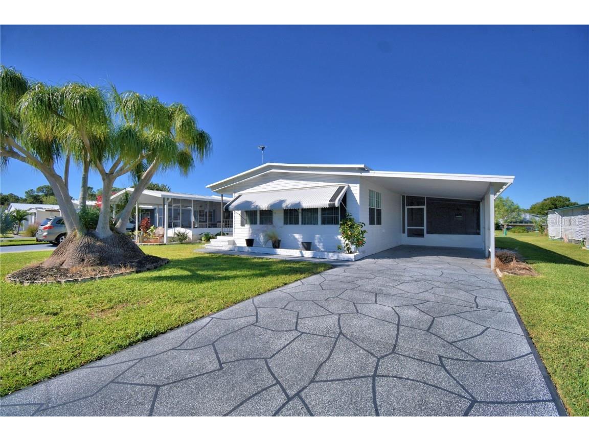 160 Bonnie Drive Auburndale FL 33823 - LAKE MARIANNA P4936625 image1