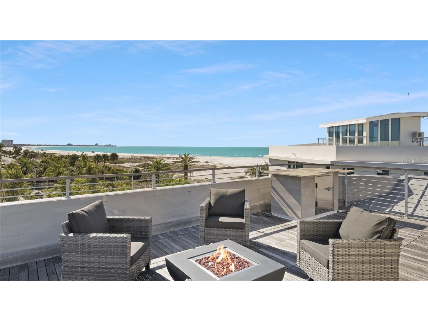 160 Bryant Drive Sarasota FL 34236 A4599062 image1