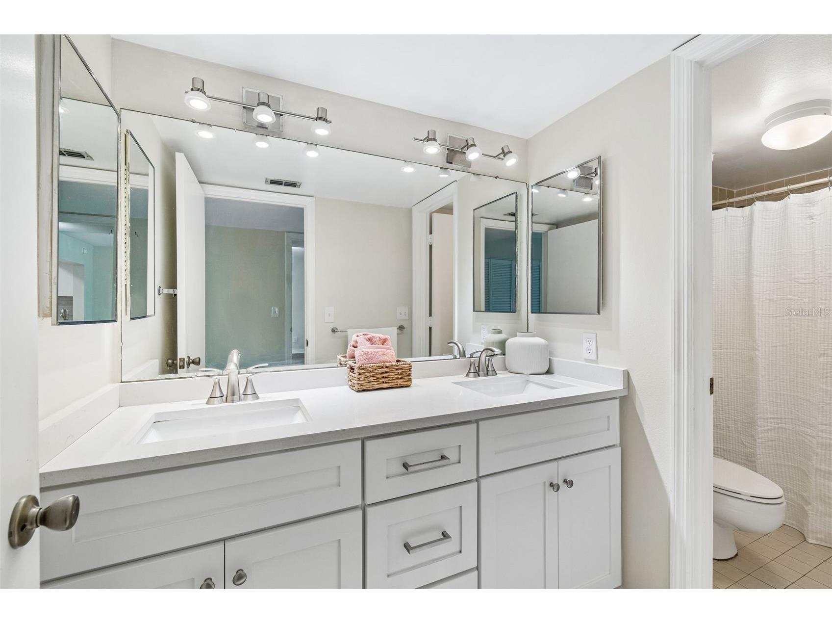 160 Columbia Drive #206 Tampa FL 33606 TB8499792 image14