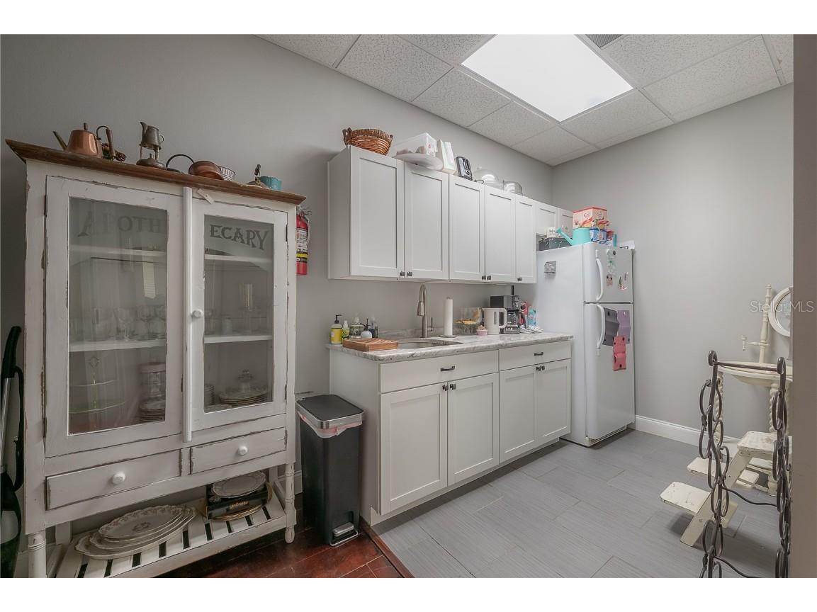 160 E Bloomingdale Avenue Brandon FL 33511 TB8431067 image13