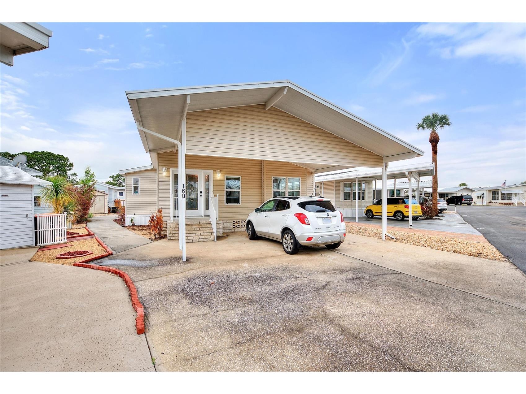 160 Eagle Ct Davenport FL 33837 S5145861 image1