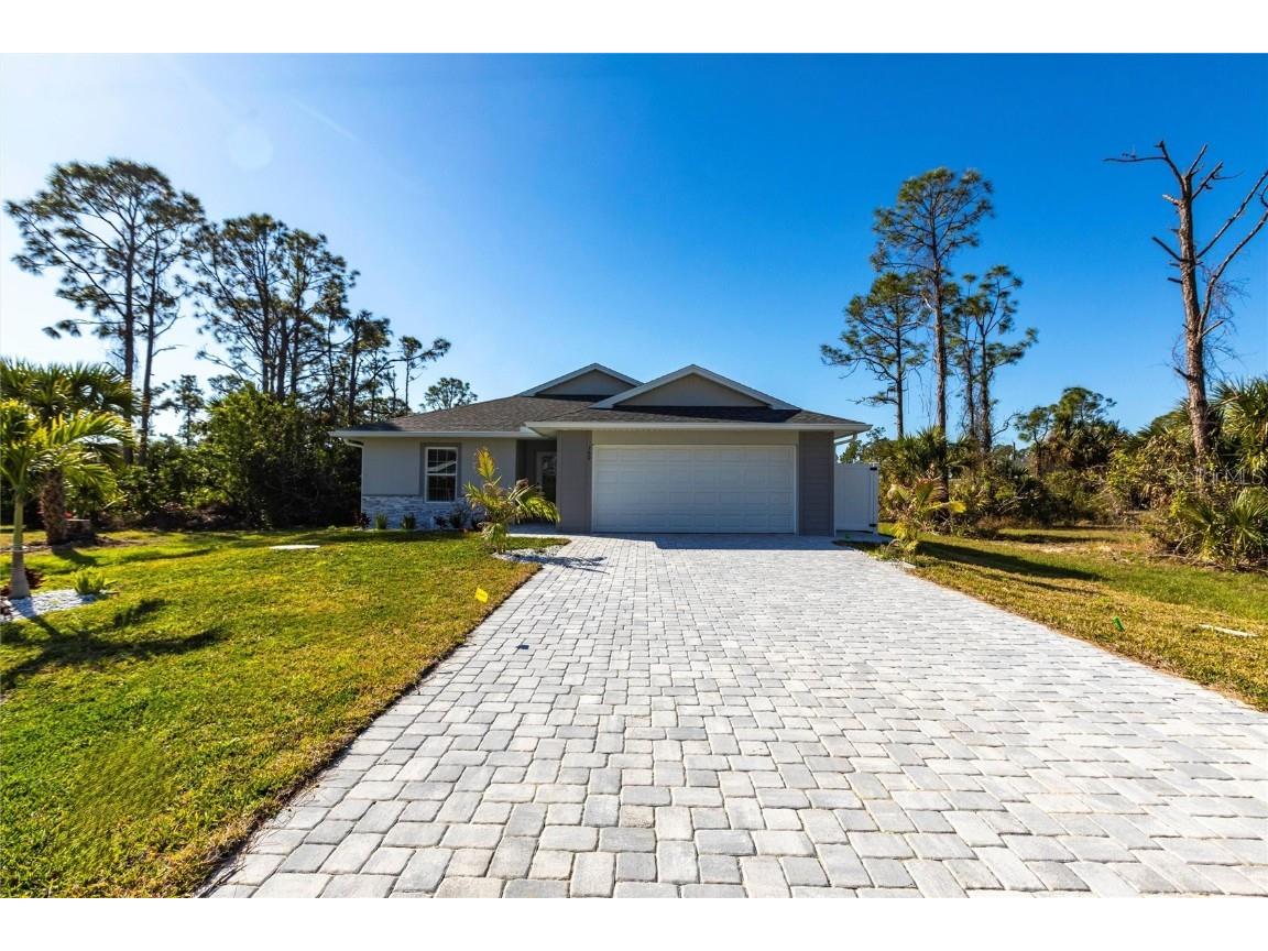 160 Green Pine Park Rotonda West FL 33947 C7506241 image1