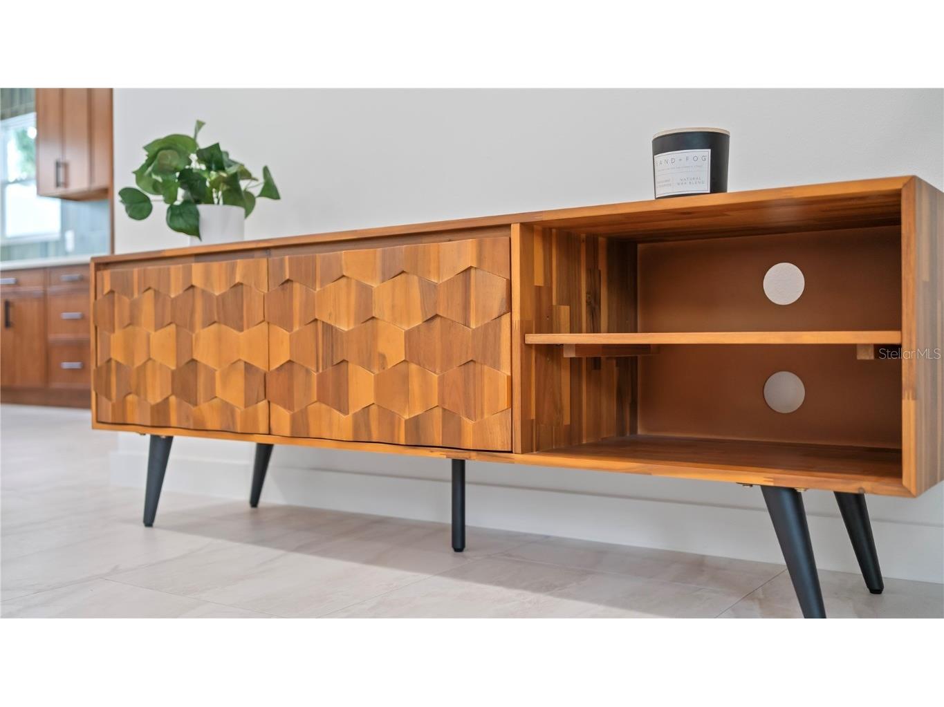 160 Harrison Drive #7 Sarasota FL 34236 A4671985 image16