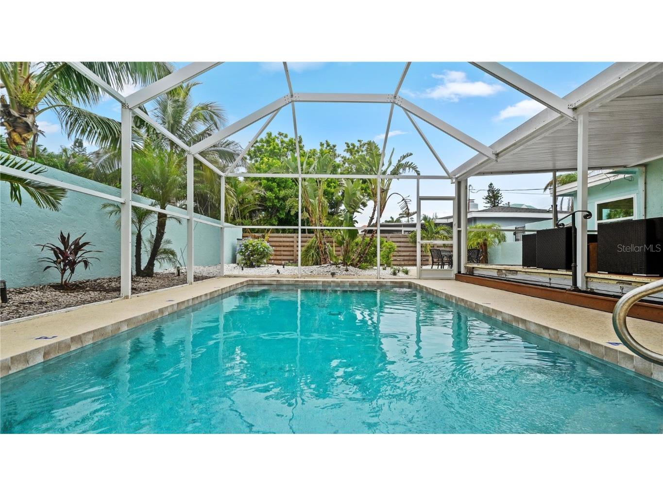 160 Harrison Drive #7 Sarasota FL 34236 A4671985 image23