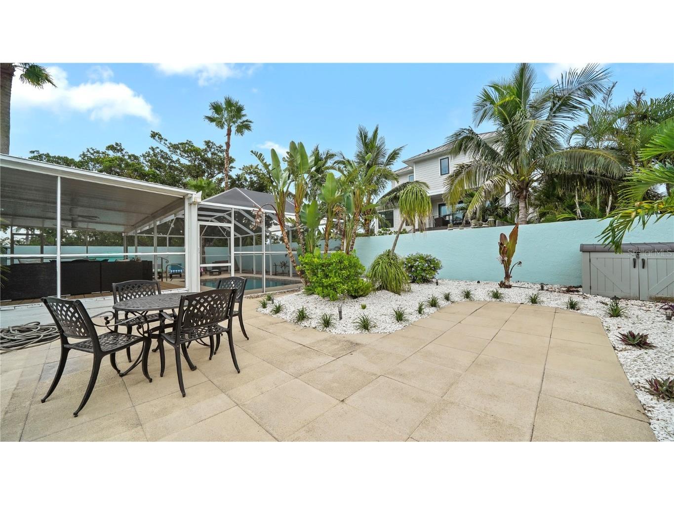 160 Harrison Drive #7 Sarasota FL 34236 A4671985 image26