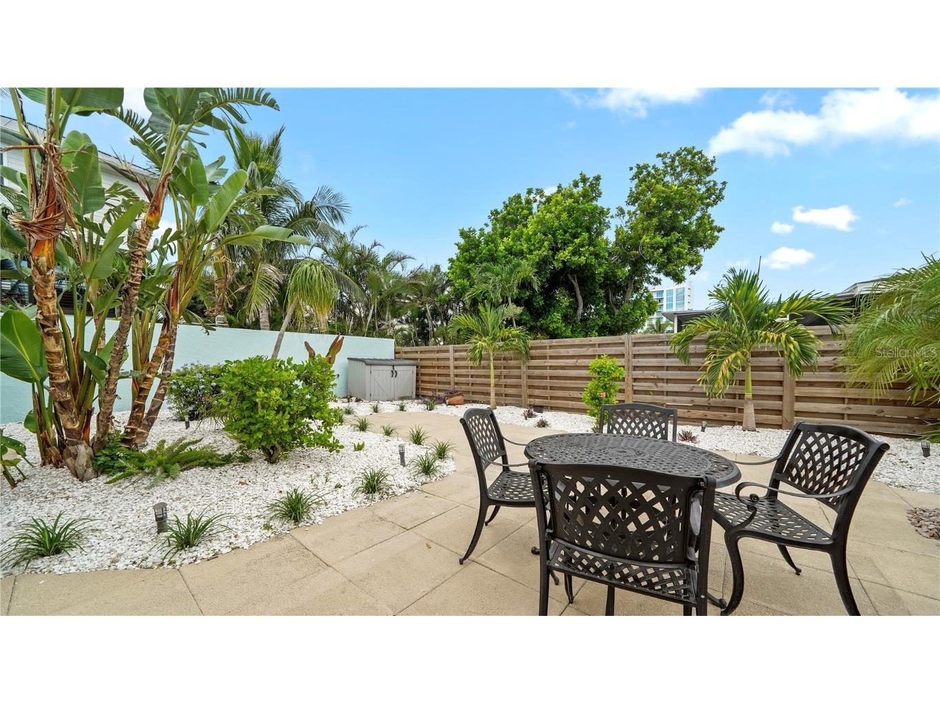 160 Harrison Drive #7 Sarasota FL 34236 A4671985 image28