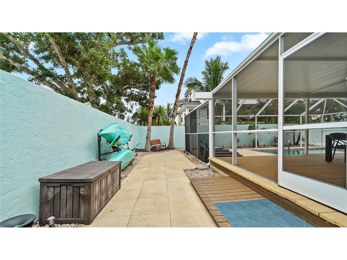 160 Harrison Drive #7 Sarasota FL 34236 A4671985 image29