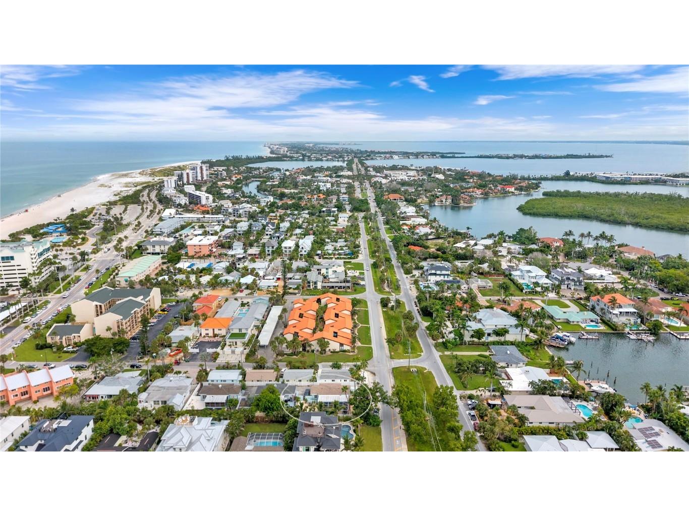 160 Harrison Drive #7 Sarasota FL 34236 A4671985 image48