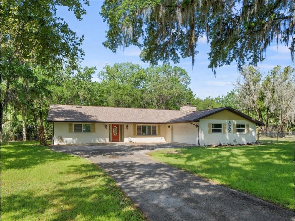160 Hudson Street Inglis FL 34449 U8235989 image1