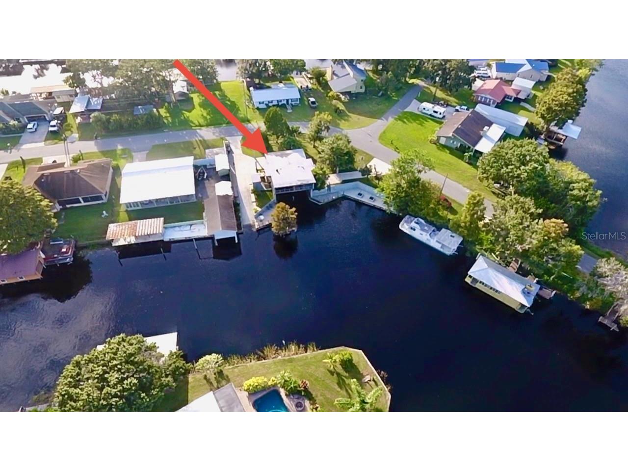160 Lakeview Drive Haines City FL 33844 - LAKE HATCHINEHA L4957238 image1