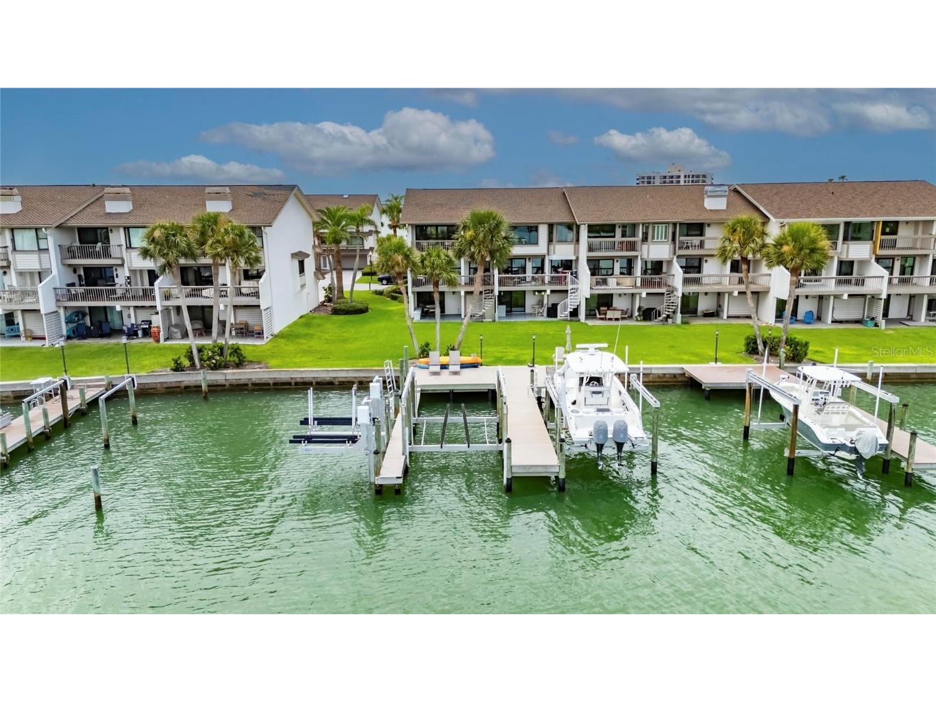 160 Marina Del Rey Court Clearwater Beach FL 33767 TB8407490 image1