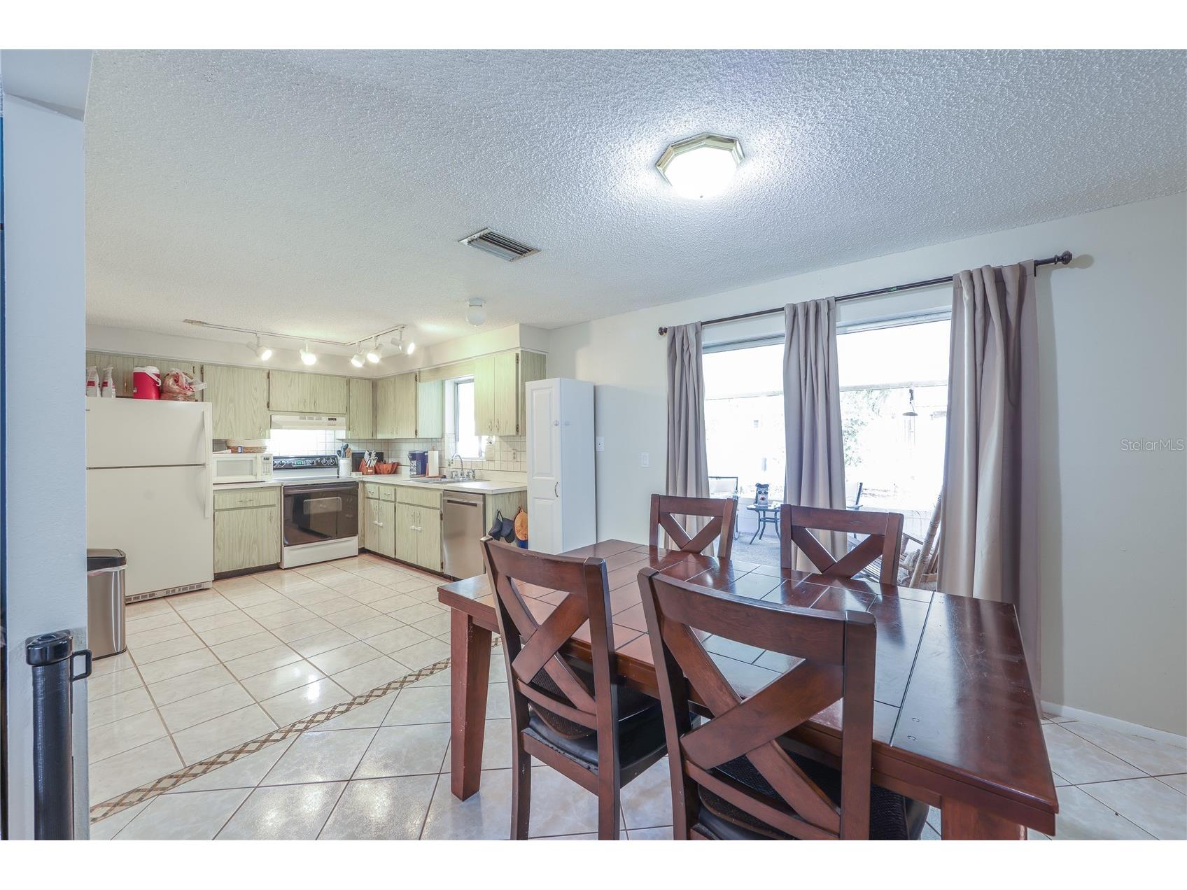 160 Meadowlark Drive Safety Harbor FL 34695 TB8521690 image16