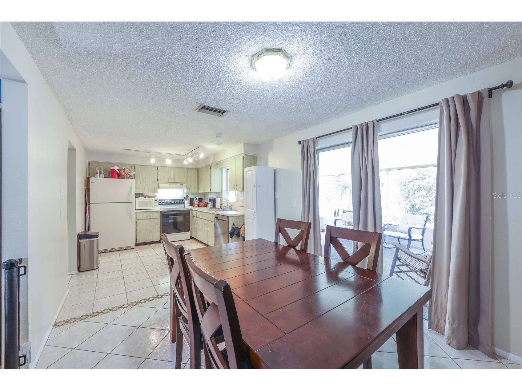 160 Meadowlark Drive Safety Harbor FL 34695 TB8521690 image17