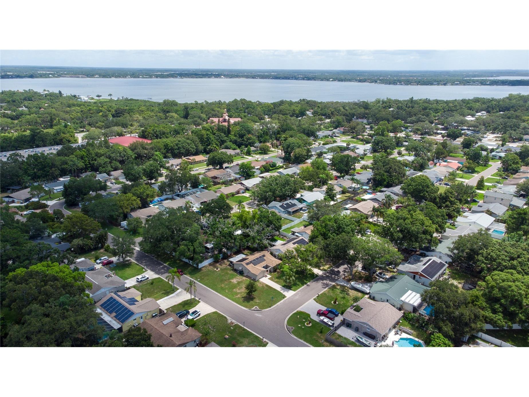 160 Meadowlark Drive Safety Harbor FL 34695 TB8521690 image49