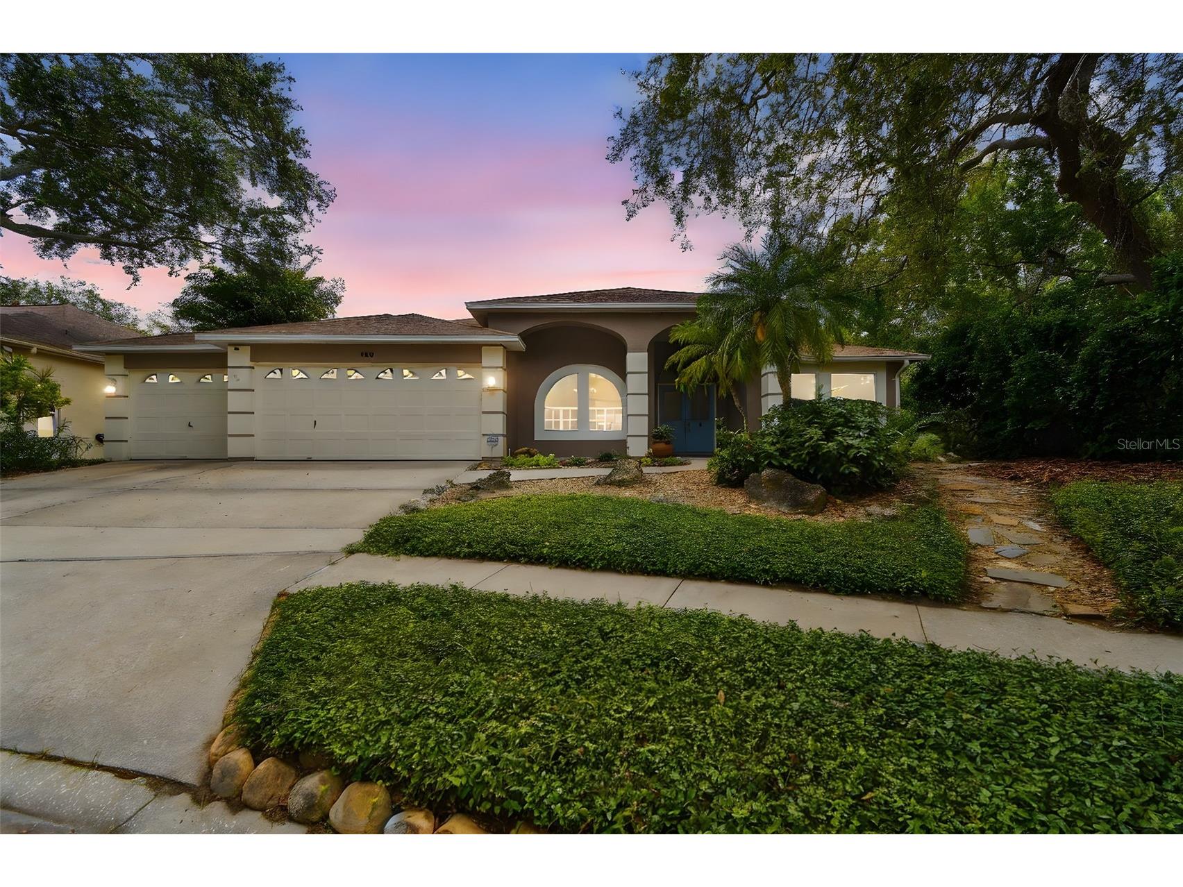 160 Sage Circle Crystal Beach FL 34681 TB8485252 image1