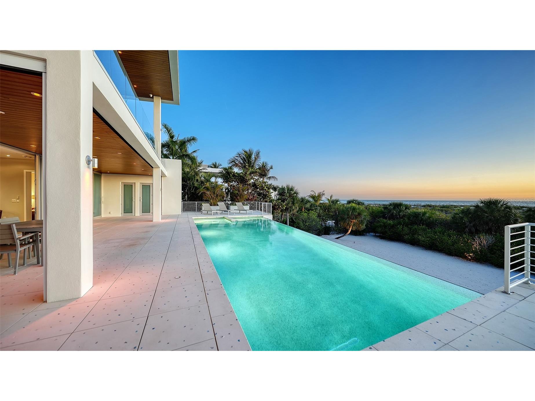 160 Whittier Drive Sarasota FL 34236 - GULF OF AMERICA A4680584 image33