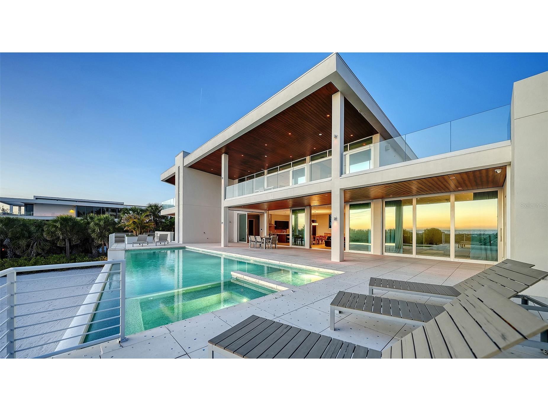 160 Whittier Drive Sarasota FL 34236 - GULF OF AMERICA A4680584 image36