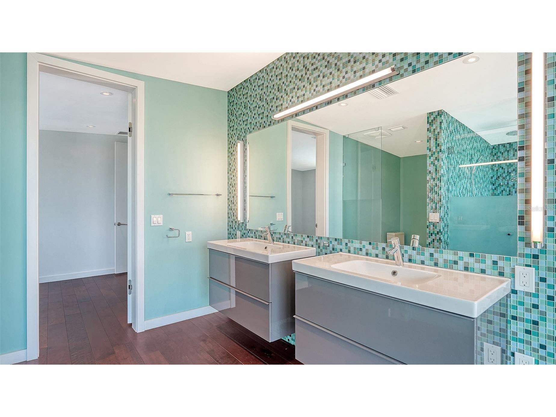 160 Whittier Drive Sarasota FL 34236 - GULF OF AMERICA A4680584 image71