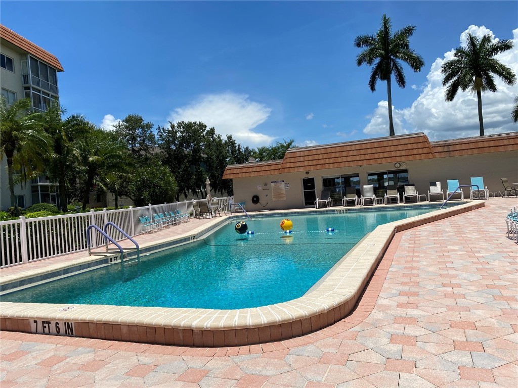 1600 1st Avenue W #206A Bradenton FL 34205 A4667143 image3