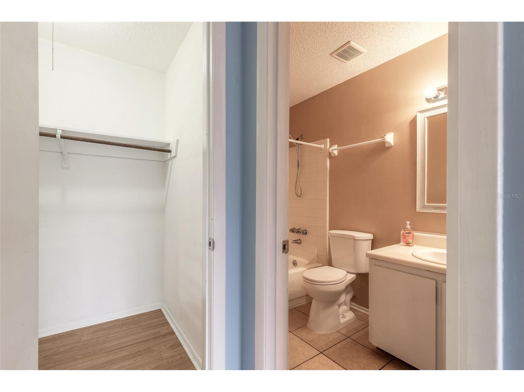 1600 Big Tree Road #B7 South Daytona FL 32119 O6410208 image20