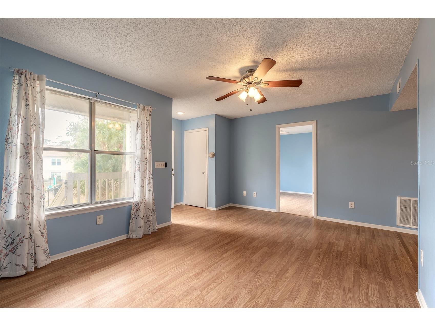 1600 Big Tree Road #B7 South Daytona FL 32119 O6410208 image4
