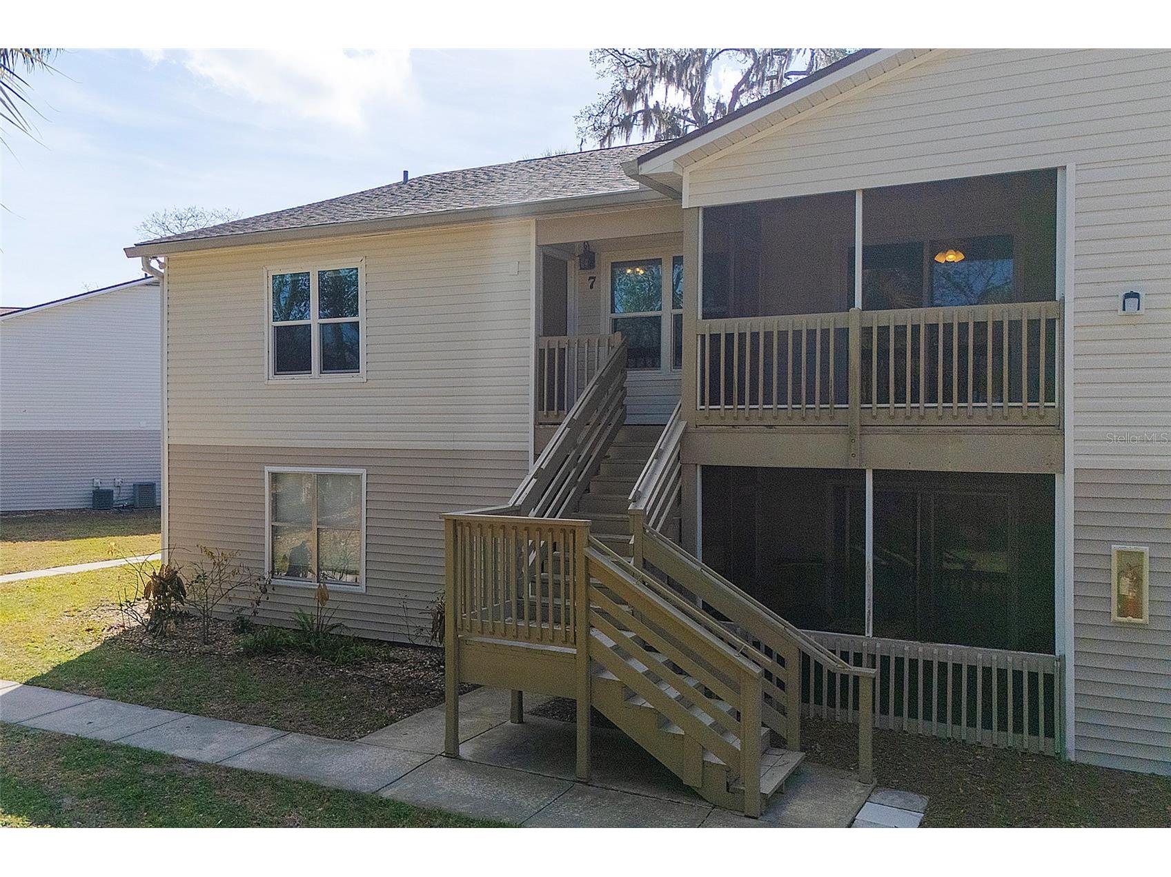 1600 Big Tree Road #U7 South Daytona FL 32119 V4947608 image1