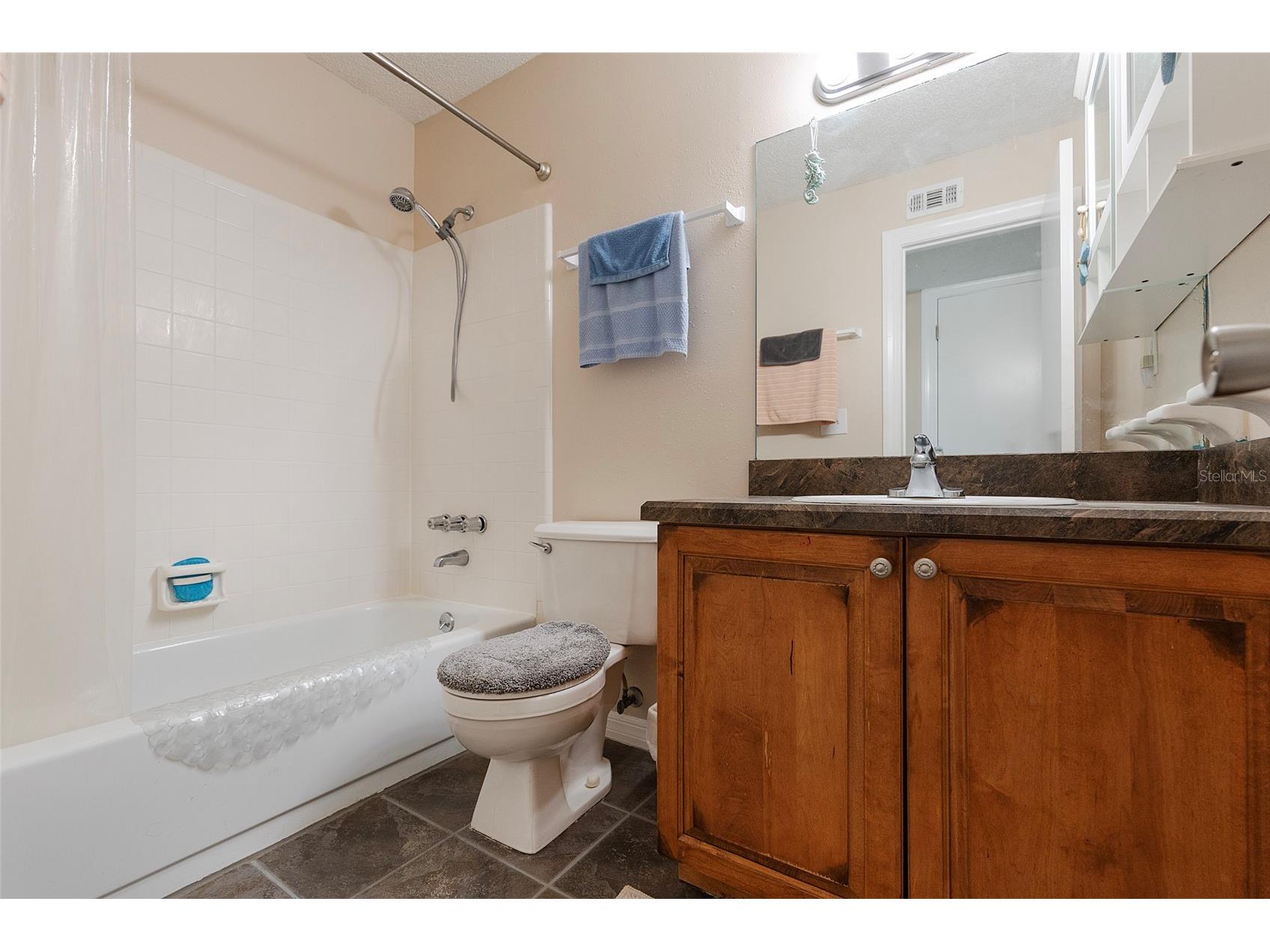 1600 Big Tree Road #U7 South Daytona FL 32119 V4947608 image15