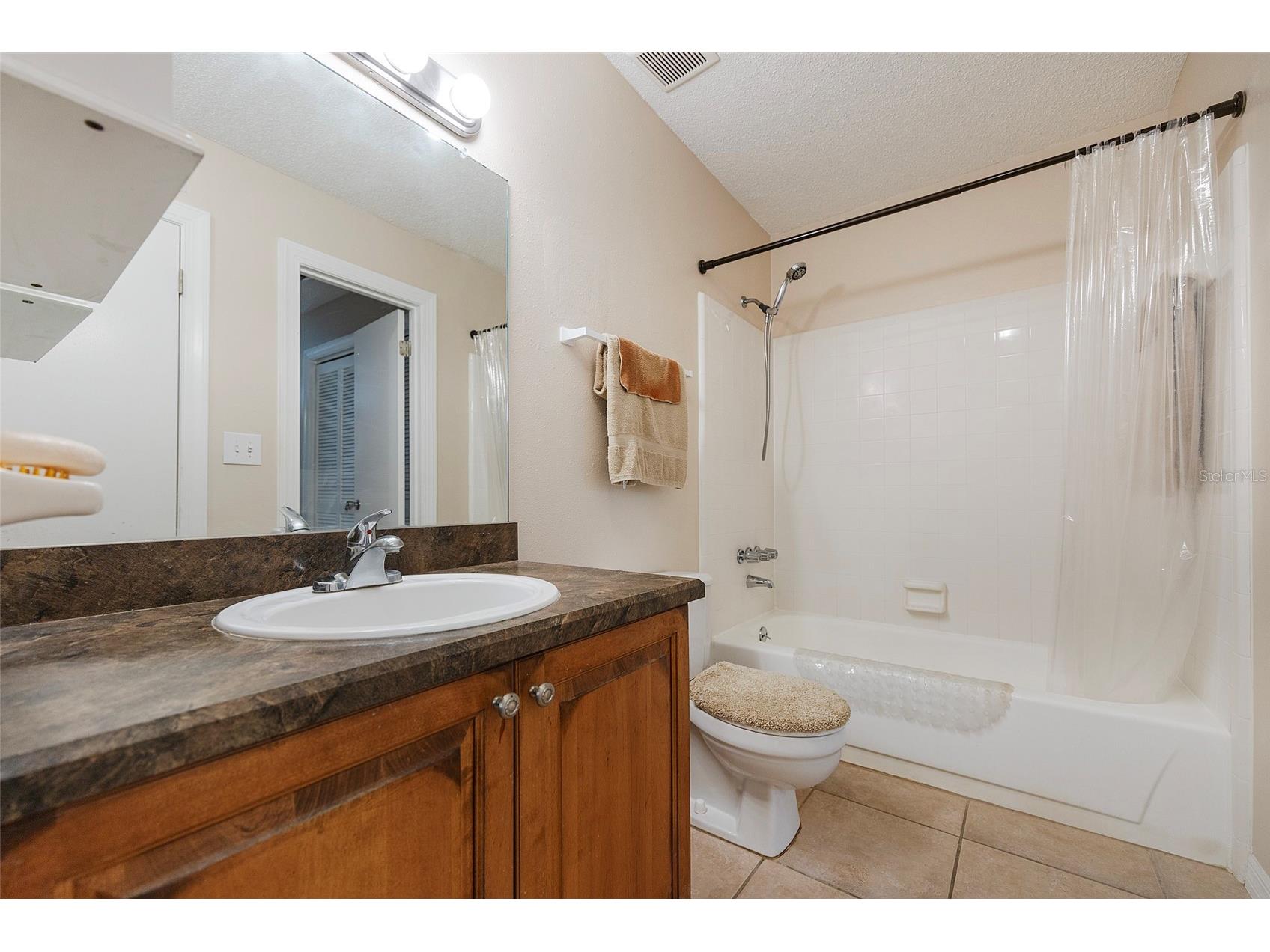 1600 Big Tree Road #U7 South Daytona FL 32119 V4947608 image18