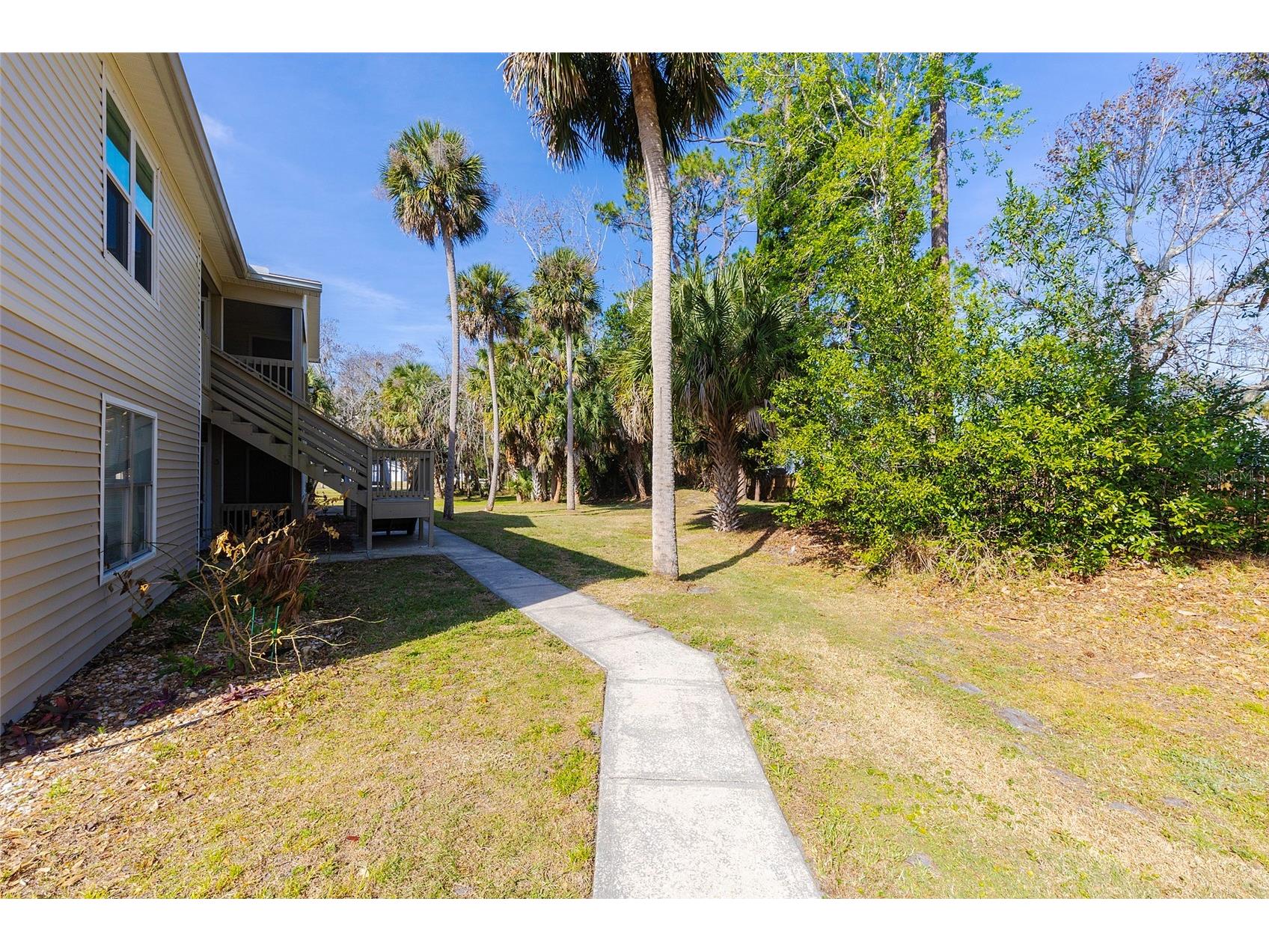 1600 Big Tree Road #U7 South Daytona FL 32119 V4947608 image26