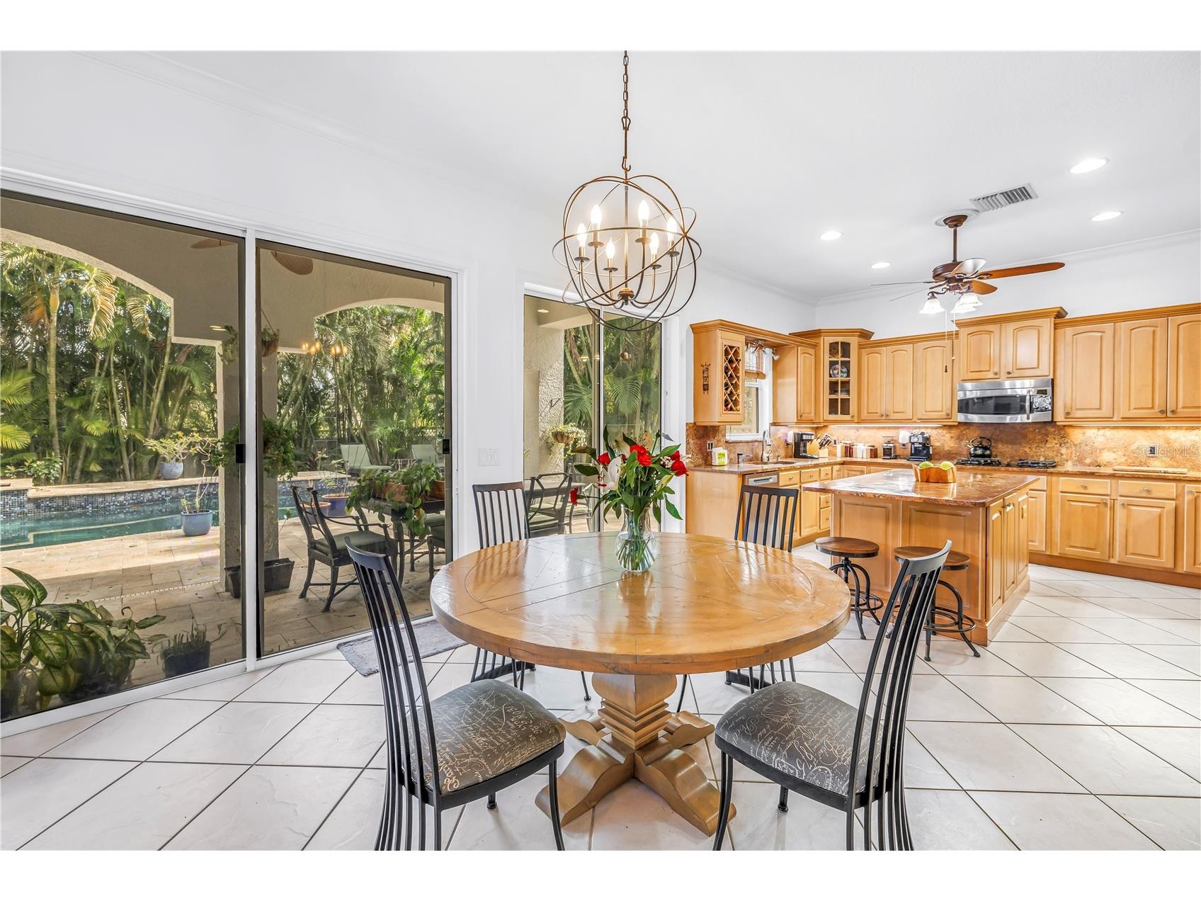 1600 Brightwaters Boulevard NE Saint Petersburg FL 33704 TB8459902 image10