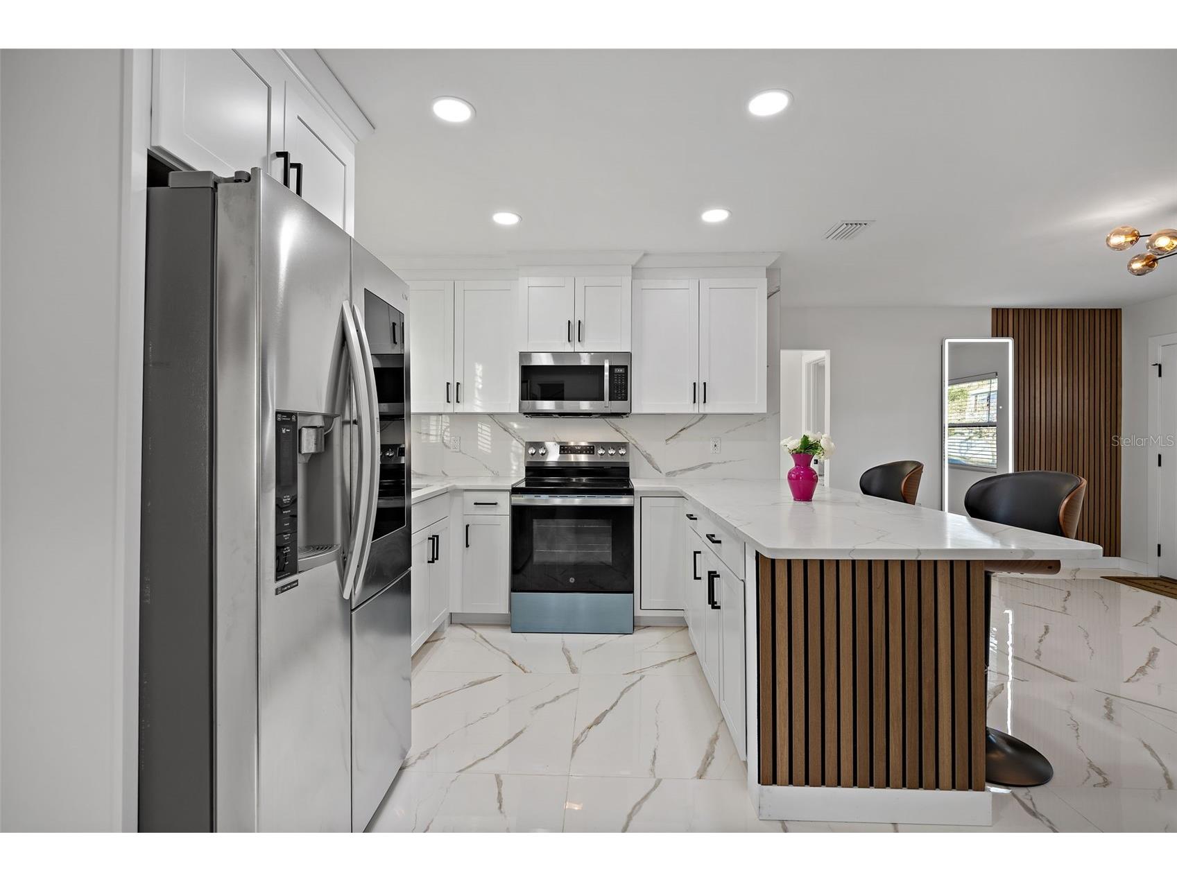 1600 Connecticut Avenue NE Saint Petersburg FL 33703 TB8476806 image28