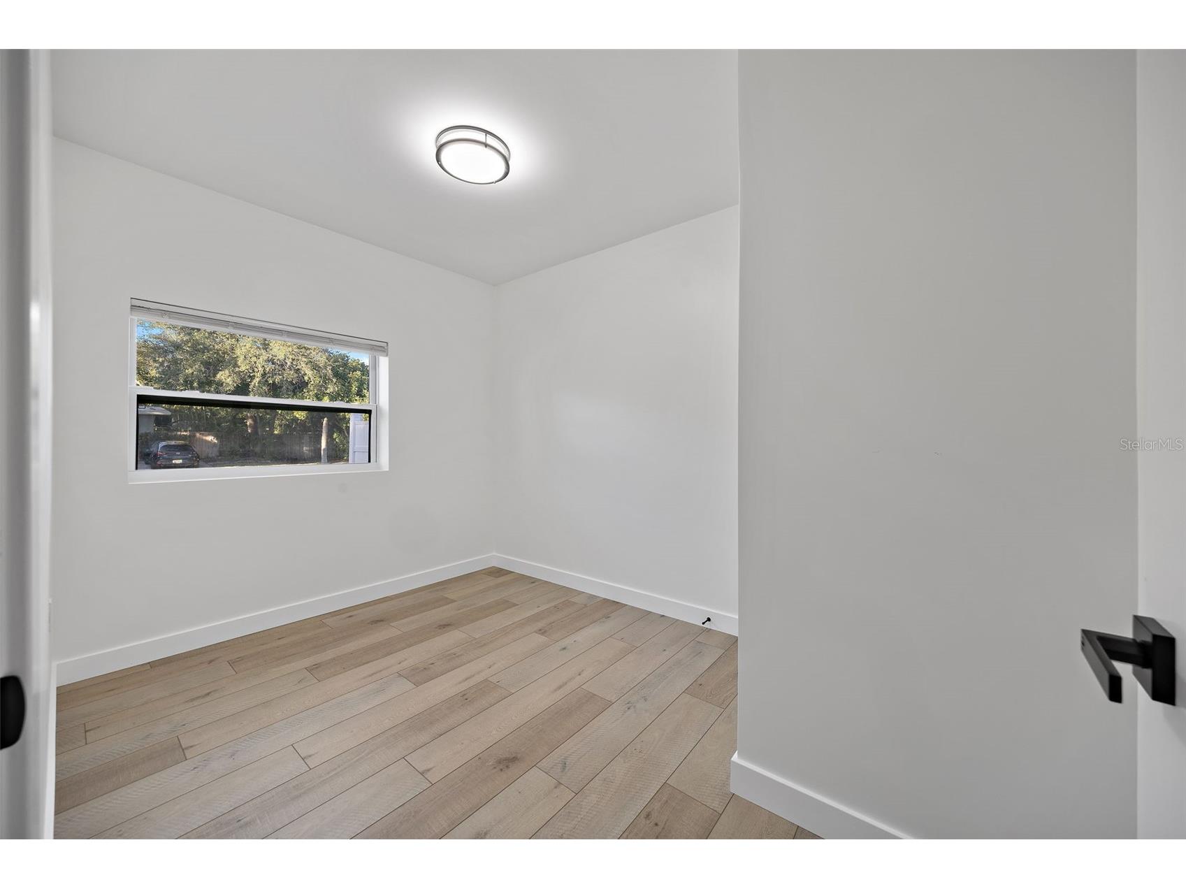 1600 Connecticut Avenue NE Saint Petersburg FL 33703 TB8476806 image9