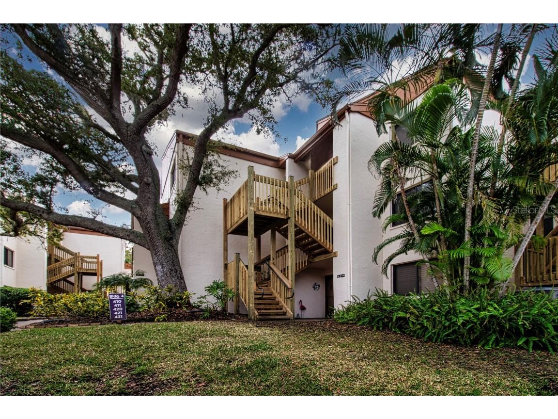 1600 Cove Ii Place #421 Sarasota FL 34242 A4588606 image1