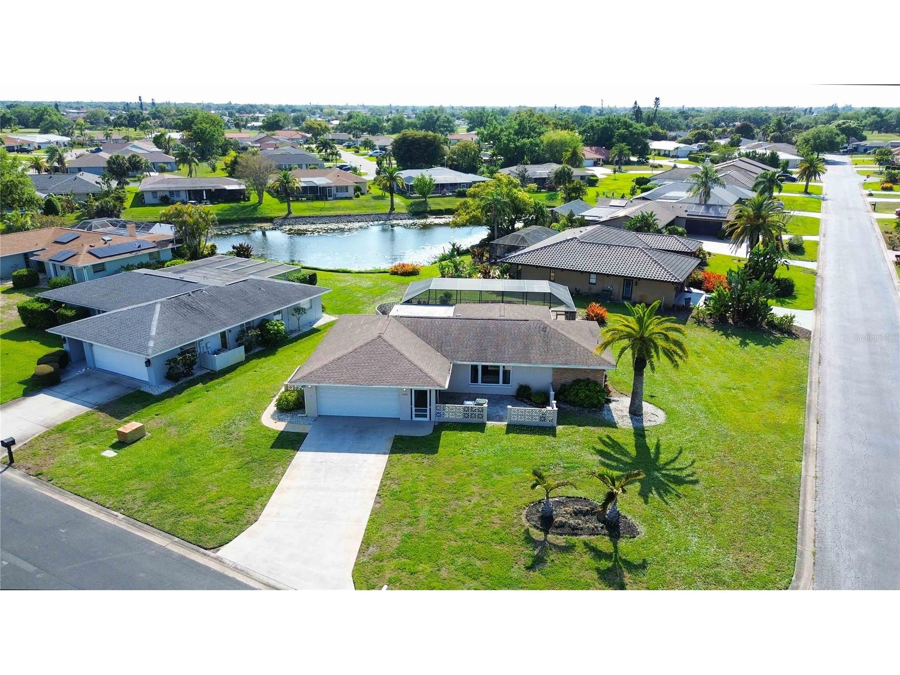 1600 Cypress Point Court Venice FL 34293 A4687772 image1