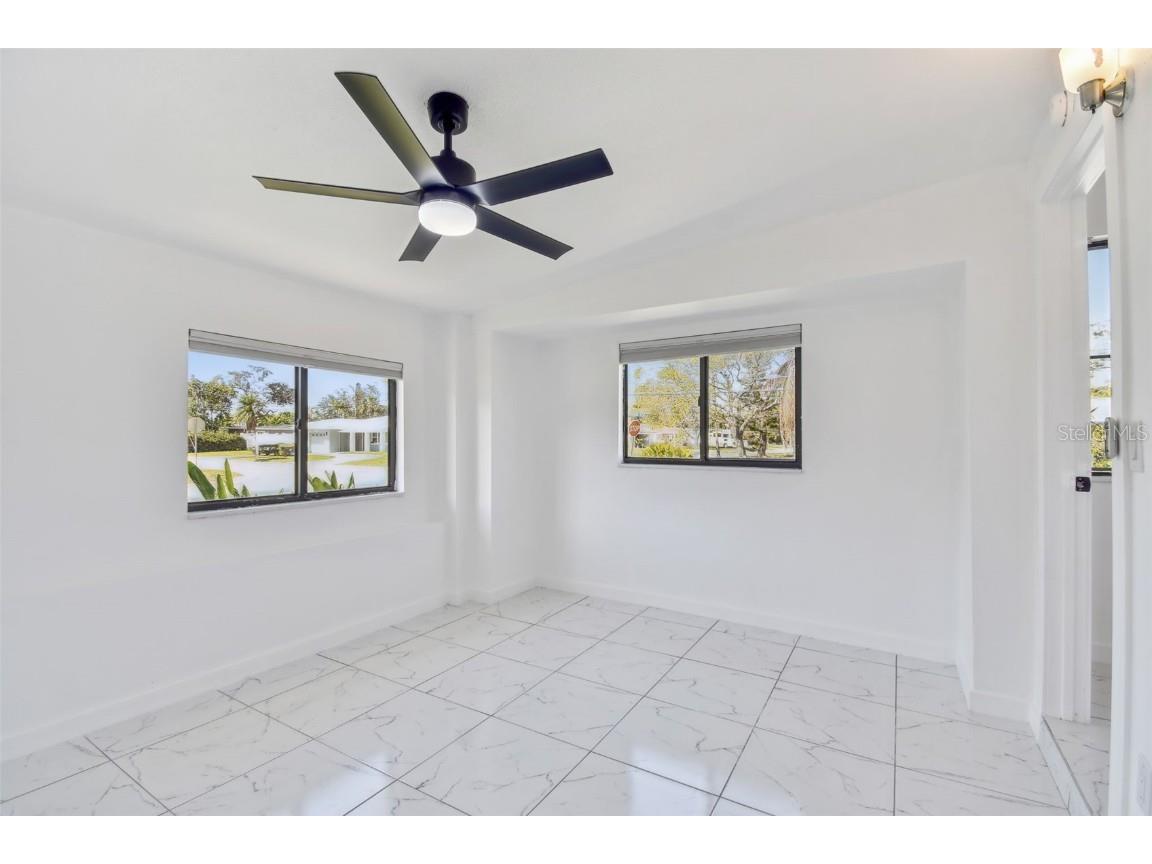 1600 Delaware Avenue NE Saint Petersburg FL 33703 TB8438570 image27