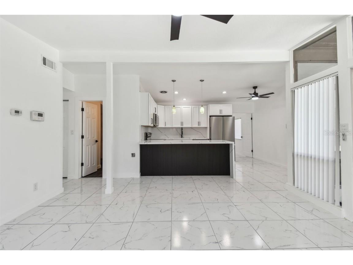 1600 Delaware Avenue NE Saint Petersburg FL 33703 TB8438570 image6