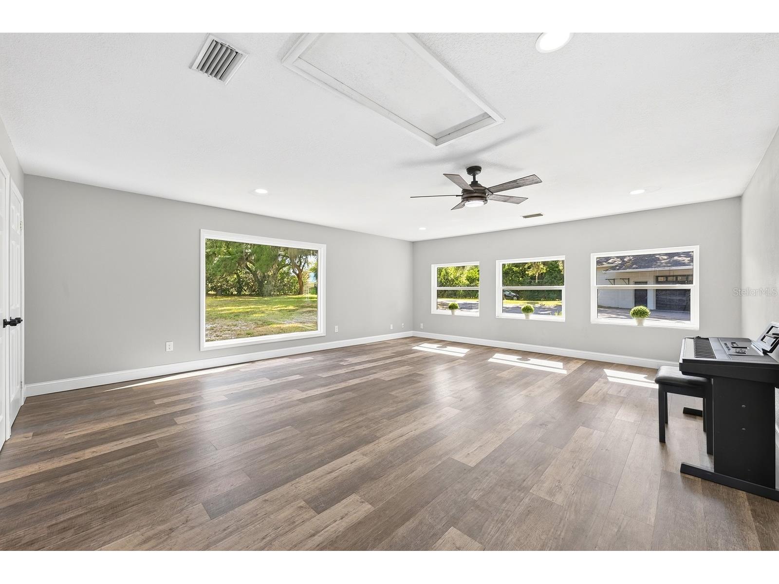 1600 E 10th Street Saint Cloud FL 34771 - LAKE RUNNYMEDE O6413361 image51