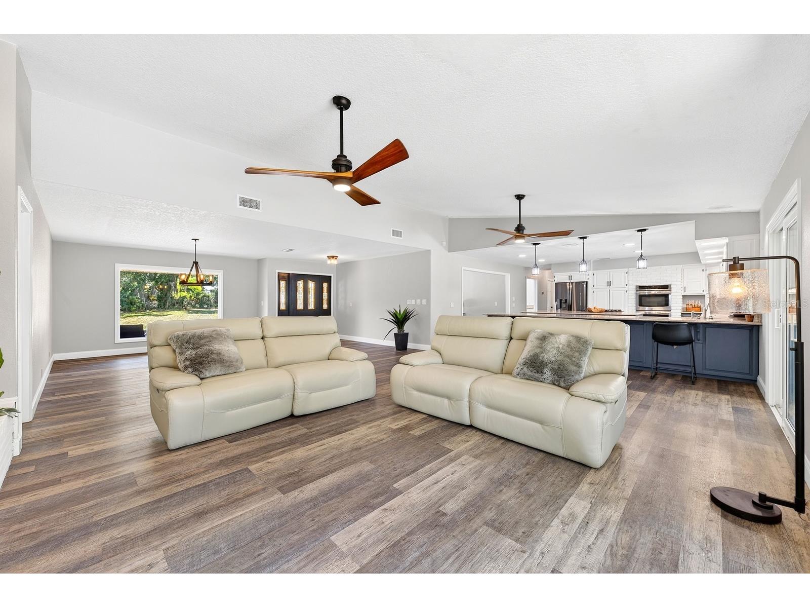 1600 E 10th Street Saint Cloud FL 34771 - LAKE RUNNYMEDE O6413361 image9
